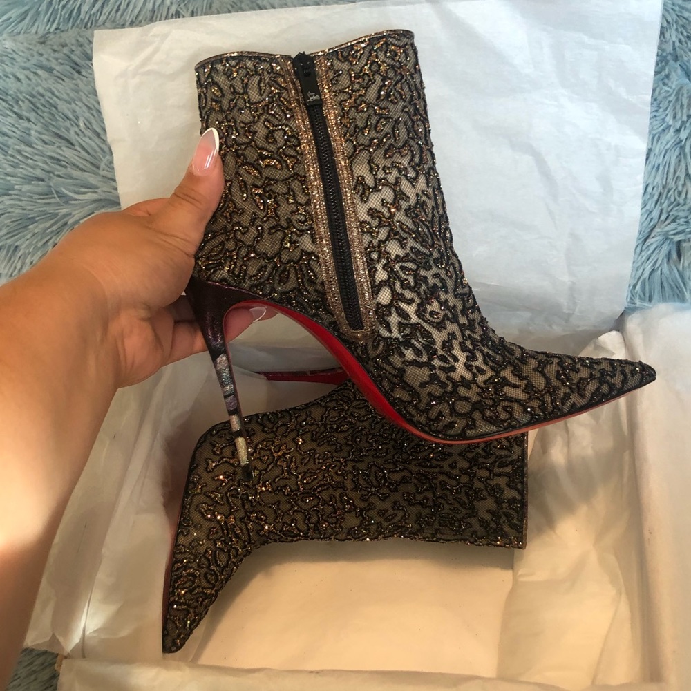AUTHENTIC, NEW CHRISTIAN LOUBOUTIN BOOTIES